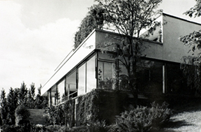 Iveta Cerna and Ivo Hammer discuss the history and restoration of Mies van der Rohe's Villa Tugenhadt, at the Chicago Architecture Foundaiton, January 19, 2012