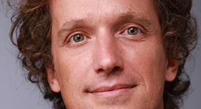 Yves Béhar talks on Designong for Tomorrow at the Chicago Humanities Festival, November 3, 2012