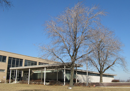 Serum Center, later Levinson Building, Michael Reese Hospital, Chicago, A. Epstein and Sons, architects, with Walter Gropius