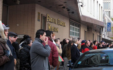 Spectators to the burning of the Wirt Dexter building