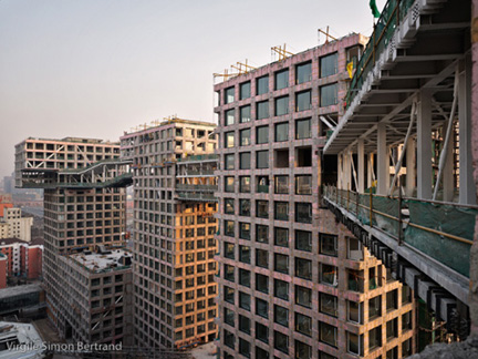 Linked Hybrid, Steven Holl Architects, photograph, 